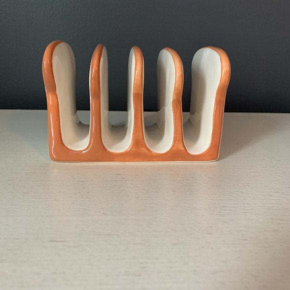 Rae Dunn 4 Slice Toast Hole Ivory Magenta Ceramic Breakfast NEW - Picture 3 of 4